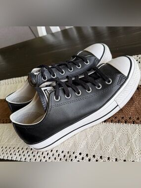 Women’s Converse Black Leather Platform Low Top Sneaker